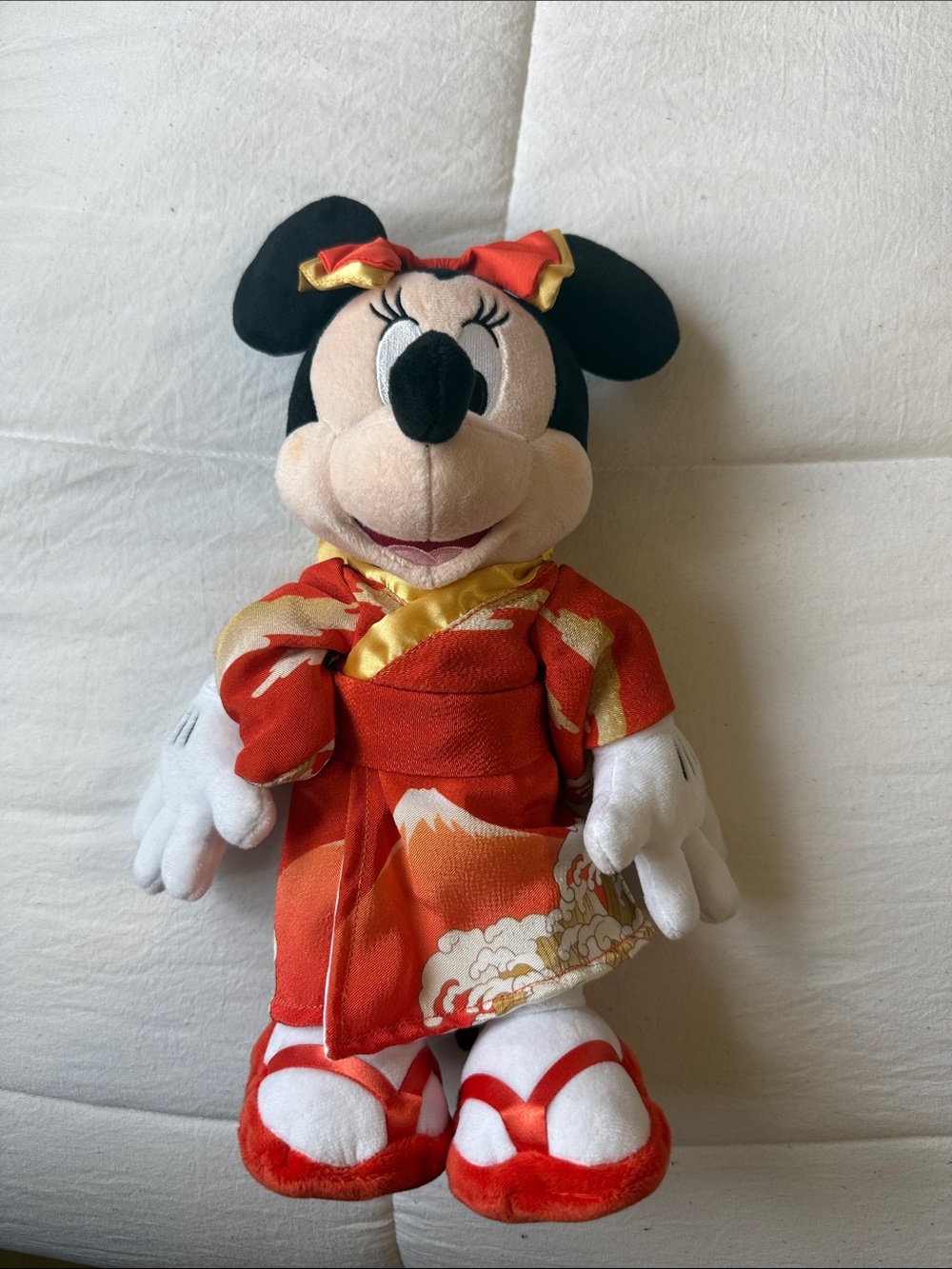 Disney Minnie Mouse Plush in Red, White, Black and Gold Kimono Japan exclusive